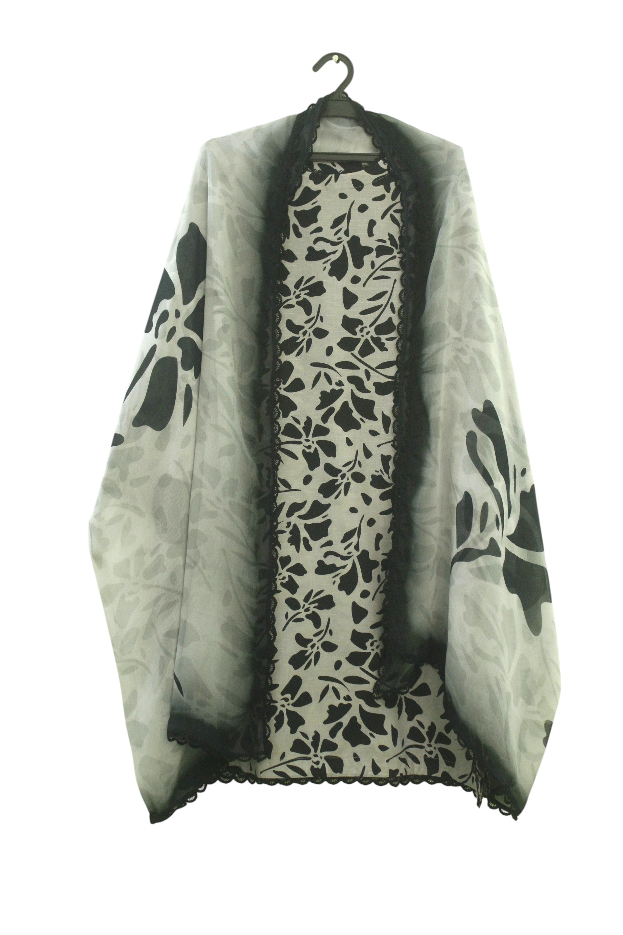 Grey Printed Light Khaddar 3-Piece Suit with Black Pattern & Lace Detailing