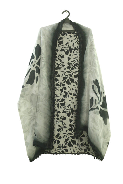 Grey Printed Linen 3-Piece Banadora Suit with Black Pattern & Lace Detailing